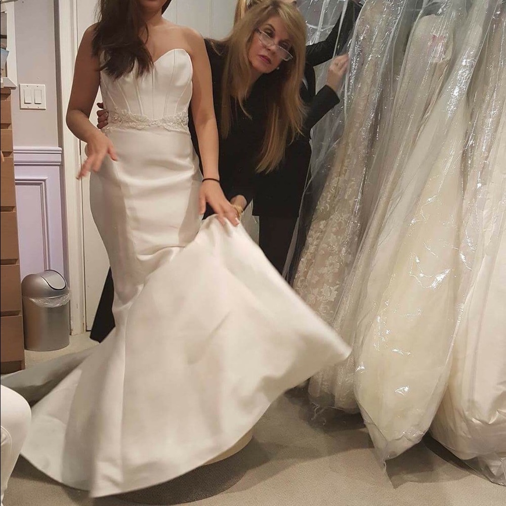 NEW Kenneth Pool Couture Mermaid Wedding gown 6
